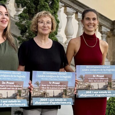 Evelyn Megías, Roser Guix i Cristina Terzi, autores dels treballs guardonats.